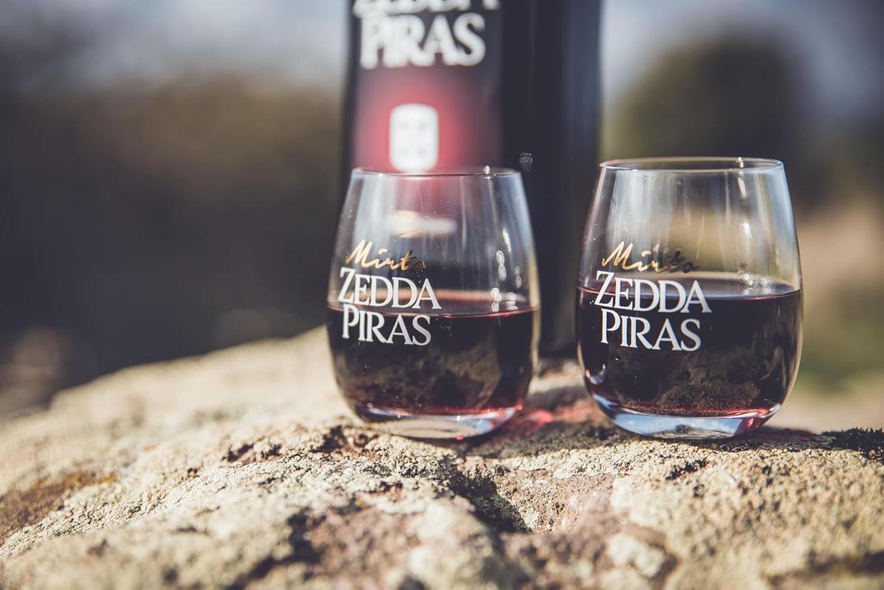 Campari vende Averna e il mirto Zedda Piras: lo stabilimento di Alghero al gruppo Ilva Saronno