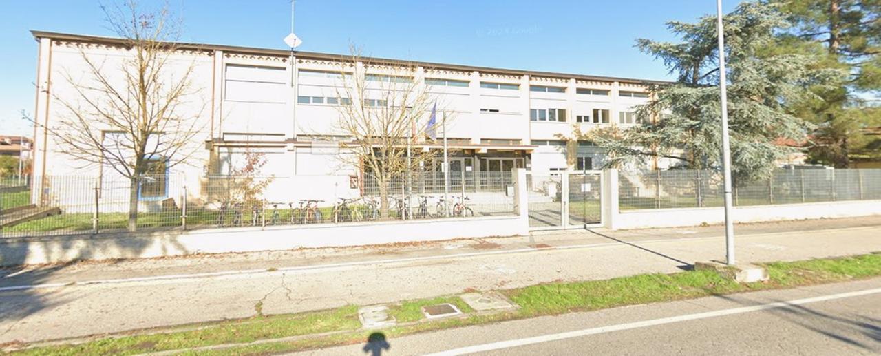 Laboratori troppo freddi al “Montalcini” di Portomaggiore, si può stare massimo 15 minuti