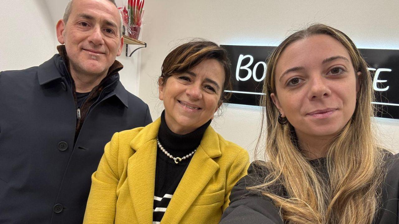 Sara Mauri in primo piano