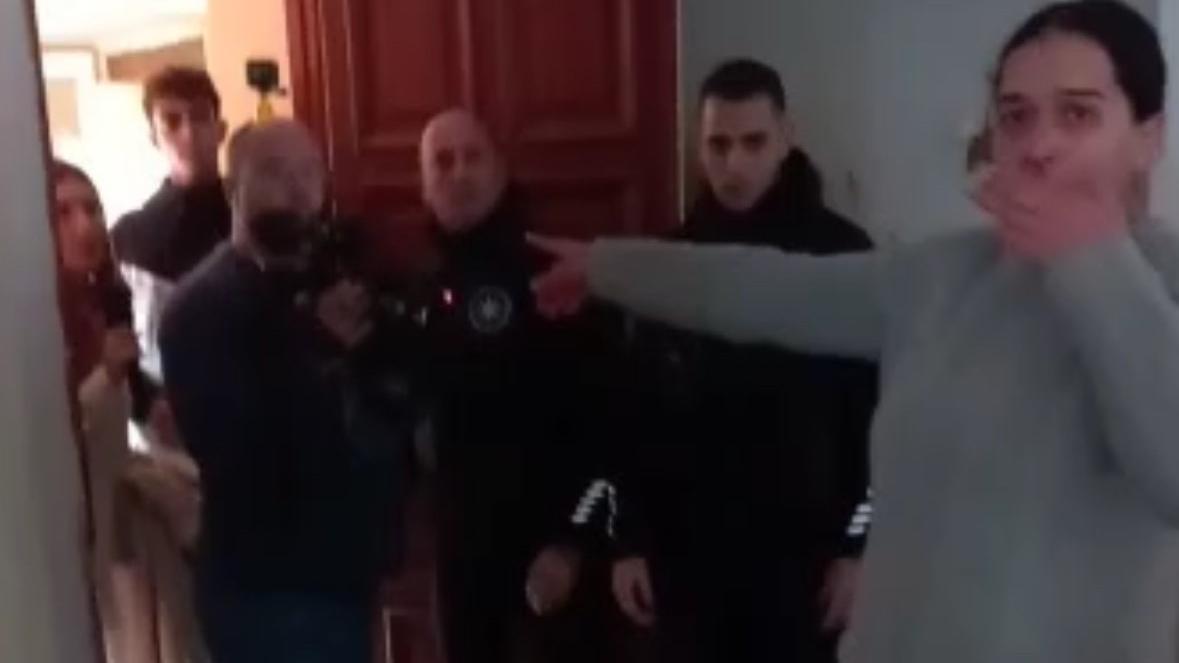 Olbia, per lo “sfratto fai da te” anche la troupe televisiva a giudizio per violenza e lesioni