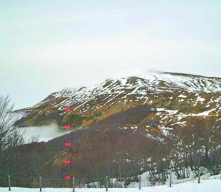 Meteo, la svolta a Natale: addio autunno mite, arriva il freddo e un po’ di neve in Appennino