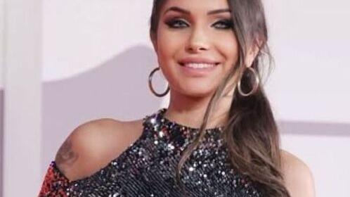 Kelly Ciroi, influencer vittima del ricattatore: «Per colpa sua sua ho tentato il suicidio»<br type="_moz" />