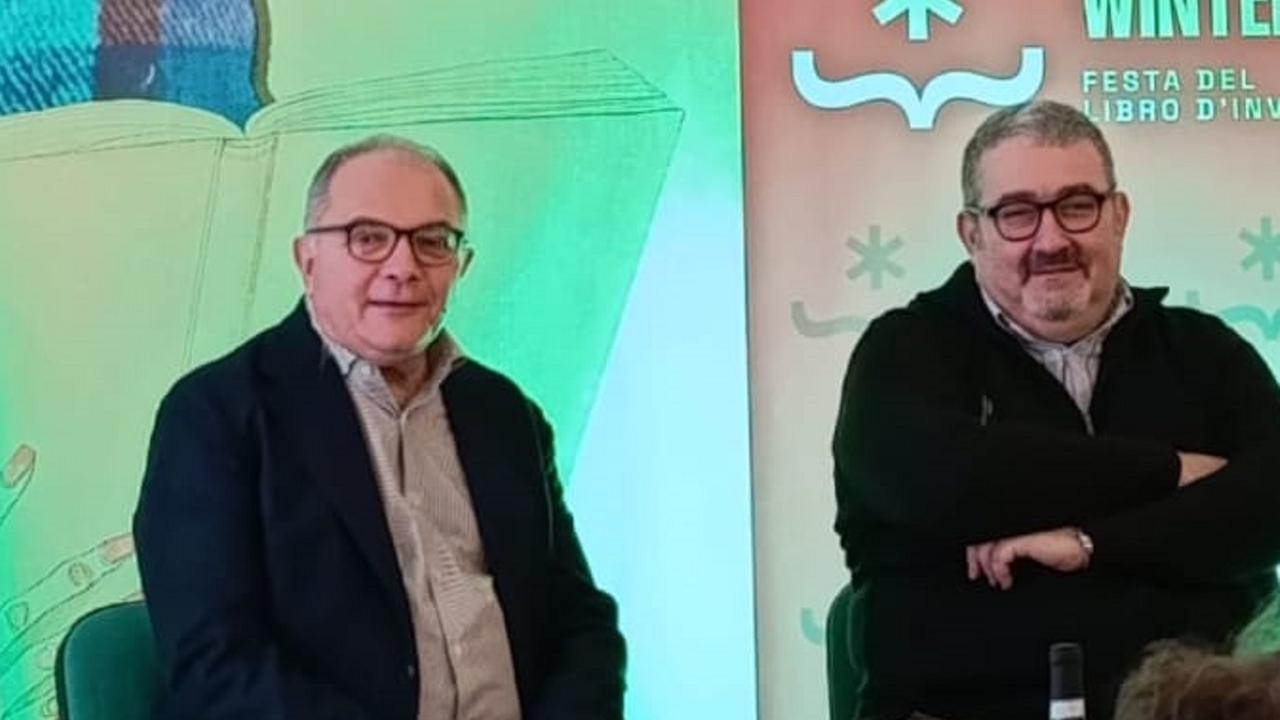 Il procuratore di Livorno Maurizio Agnello, a destra, con l'omologo di Palermo Maurizio de Lucia alla presentazione del libro del 20 dicembre alla Zisa