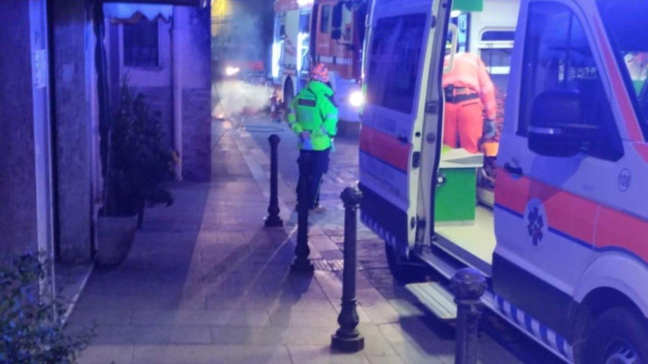 Un’ambulanza della Pubblica Assistenza di Rosignano (foto d’archivio)
