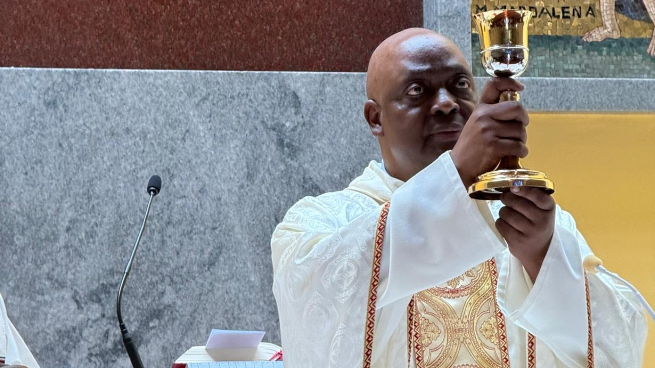 Il religioso aveva 54 anni