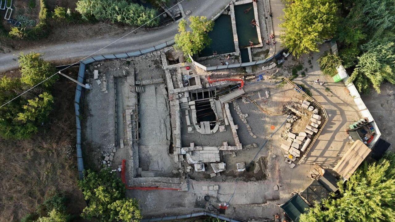 Gli scavi visti dall'alto (Foto Fb: Il Santuario Rirtrovato - San Casciano dei Bagni)