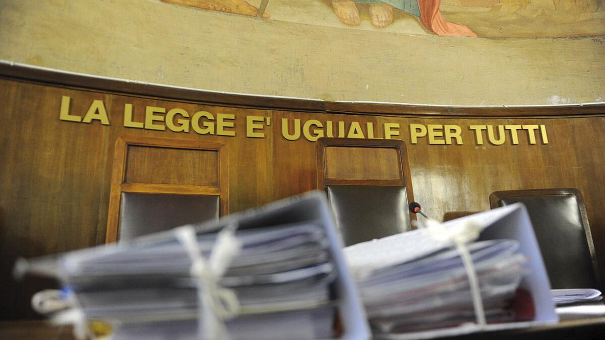 Un'aula di tribunale