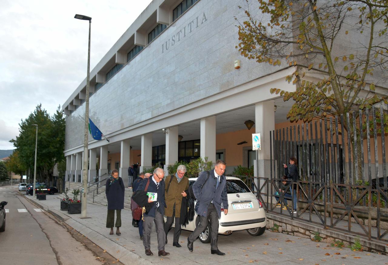 Sentenza Ciro Grillo, i difensori: «Spariti argomenti dibattuti nel processo»