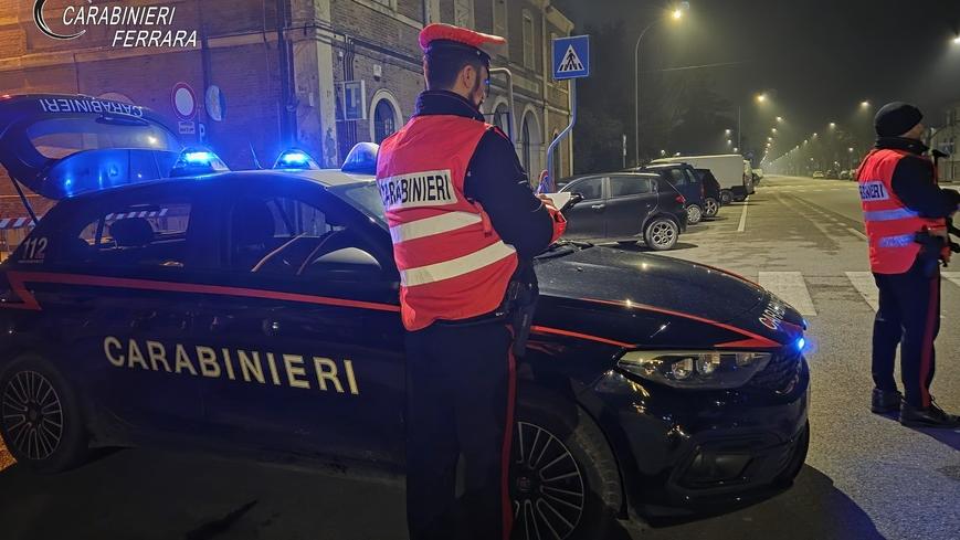 Tasso alcolemico alle stelle: denunciati due automobilisti a Copparo