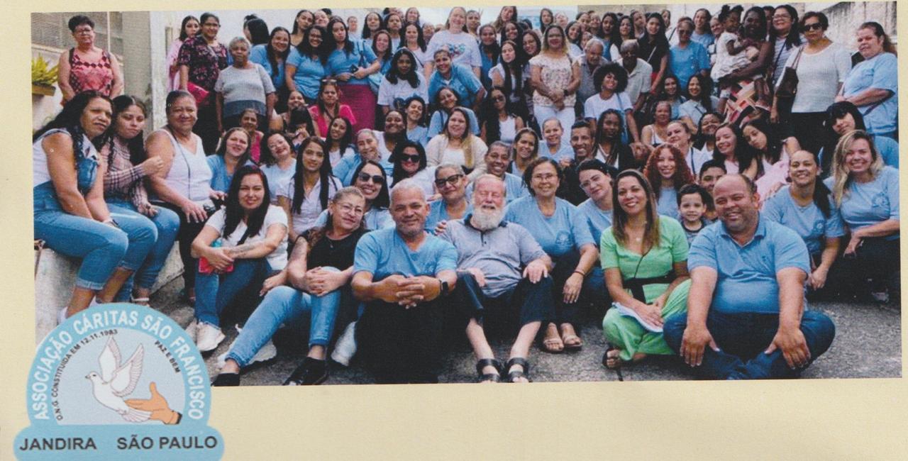 Le due messe di don Gianchi: alla Vigilia a Novellara, a Natale in Brasile