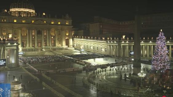 Notte di Natale, Papa Leone XIV presiede la Santa Messa