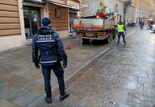 Piano di rimozione dei dehors abusivi: a Modena quelli irregolari sono 124 su 220