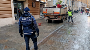 Piano di rimozione dei dehors abusivi: a Modena quelli irregolari sono 124 su 220