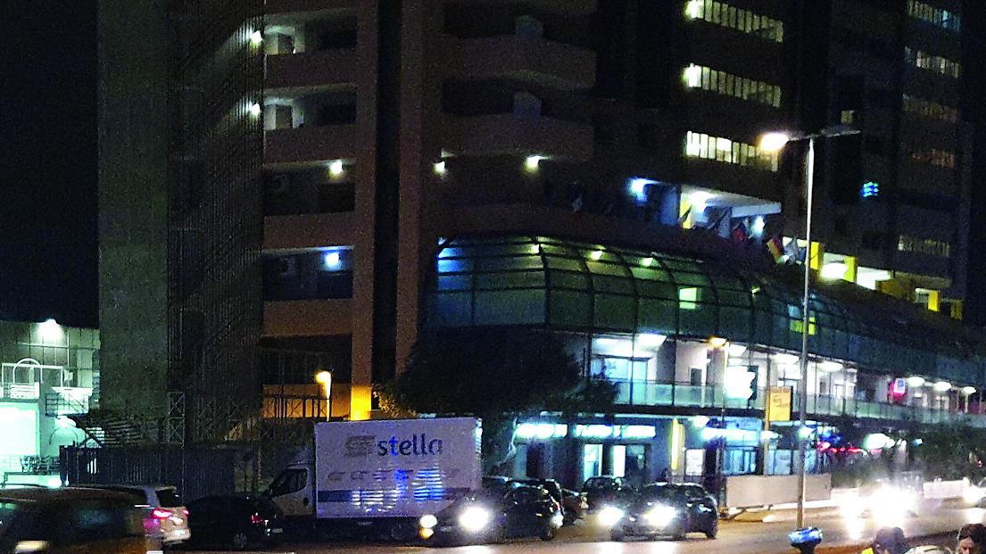 Accoltellamento a Predda Niedda, un uomo si presenta in questura e confessa: «Sono stato io»