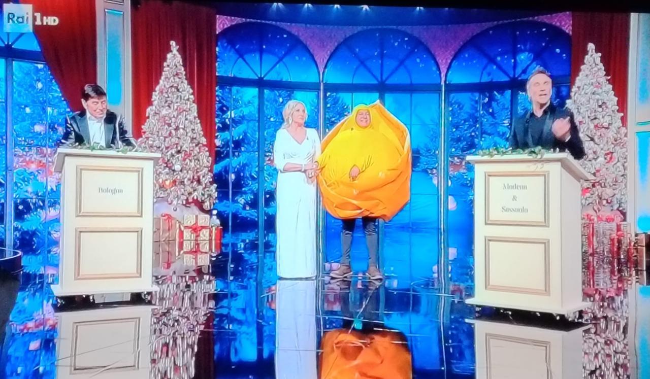 Tortellino protagonista alla Cena di Natale su Rai 1: la sfida tra Nek e Morandi, il piatto di Bottura e Cannavacciuolo