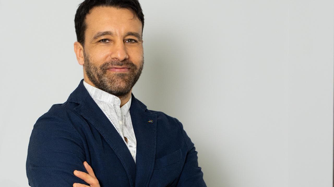 A Medolla il re della chirurgia intima: «Ecco cosa mi chiedono le donne»