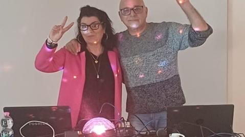 A Livorno “Gigi” e Graziella Loreti sono gli animatori-volontari dei nonni nelle Rsa<br />
<br type="_moz" />