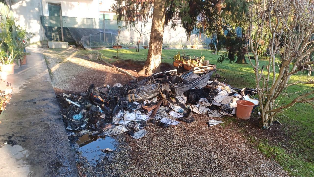 Fiamme in un appartamento a Massa Fiscaglia