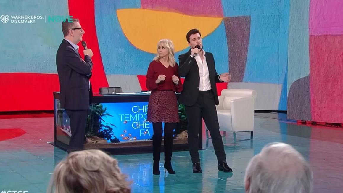 Da Los Angeles a Che tempo che fa, il fischio di Jack Scano conquista la tv italiana – VIDEO