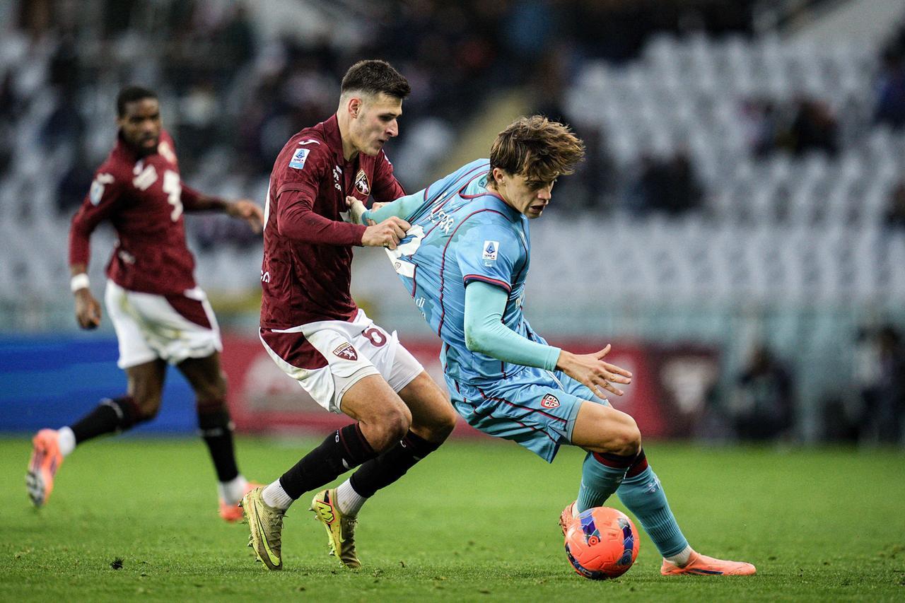 Il Cagliari vince a Torino 2-1 – LE PAGELLE