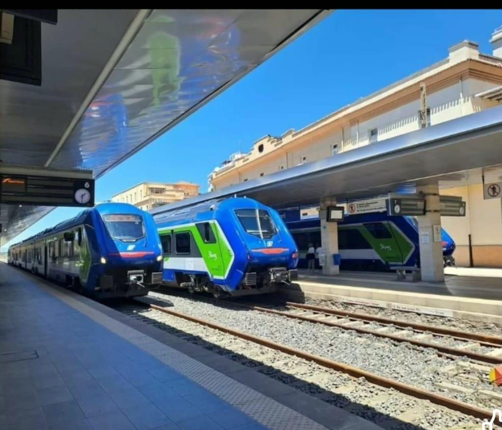 Concerti di Capodanno, si va in treno: attivate 5 corse speciali – i dettagli