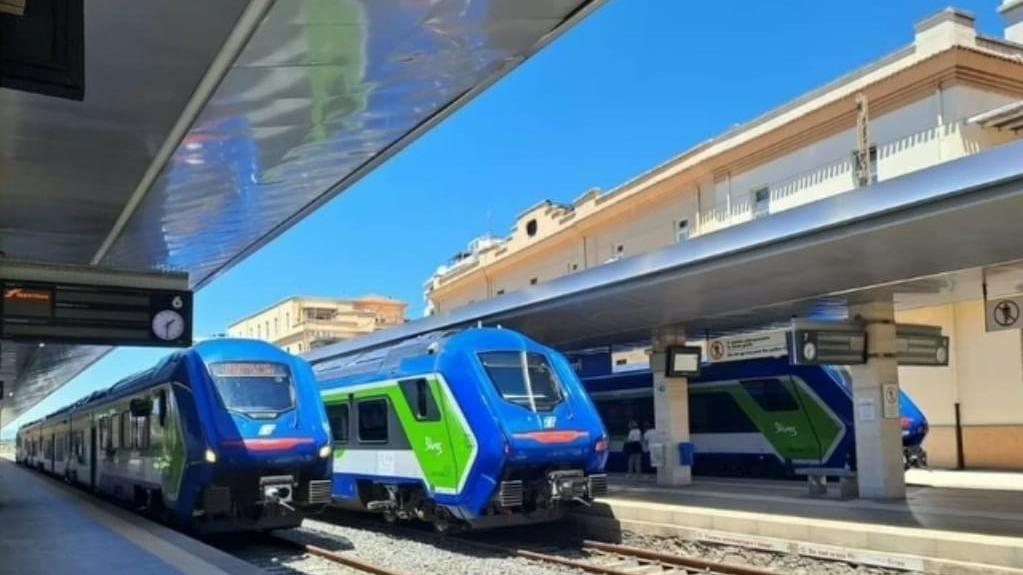 Concerti di Capodanno, si va in treno: attivate 5 corse speciali – i dettagli