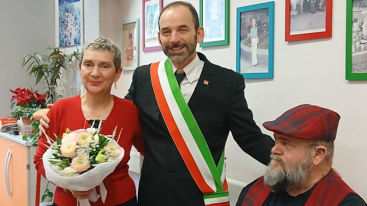 Maria e Imerio sposi in ospedale «Avevamo già fissato la data, ma lui si è sentito male: così abbiamo coronato un sogno d’amore»