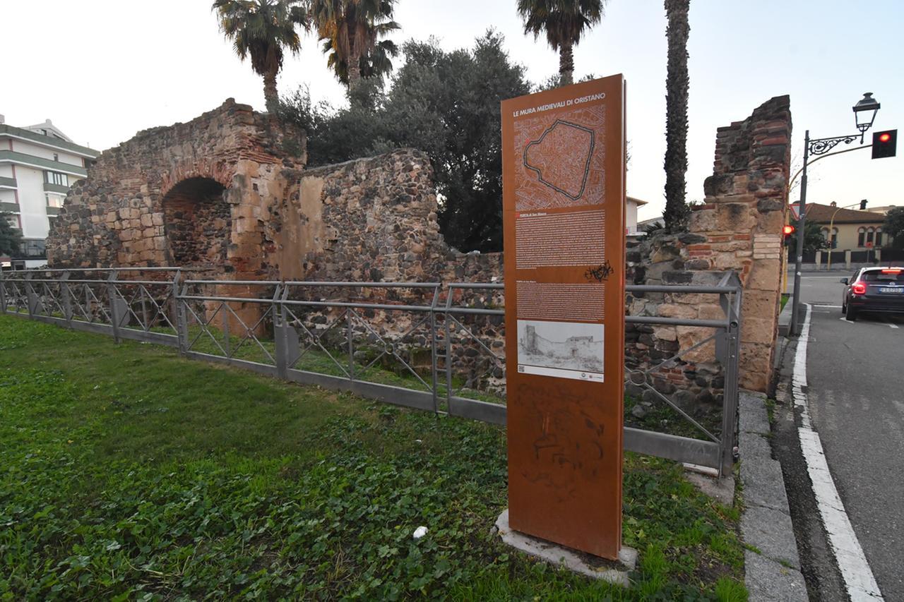 Antiche mura dimenticate di Oristano, Marcoli: «Mappatura delle rovine, poi il rilancio»