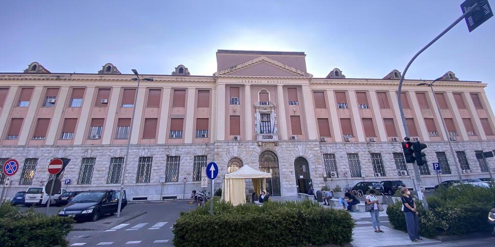 
	L'ospedale di Livorno (foto d'archivio)

