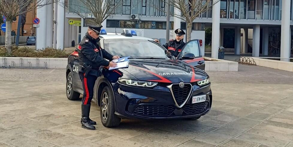 Rissa con coltello a Pontelagoscuro, sfregiato un uomo