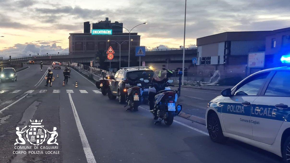 Investì con l’auto una donna alla vigilia di Natale: si costituisce il pirata della strada