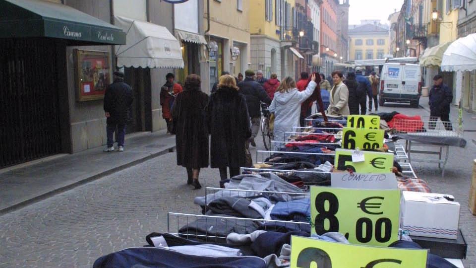 Crisi del mercato settimanale, Guastalla pensa di riportarlo in piazza Mazzini