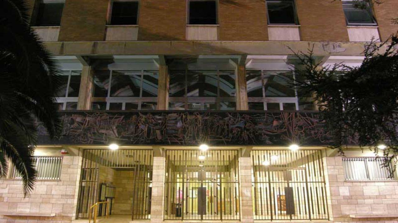 Il palazzo comunale di Viareggio