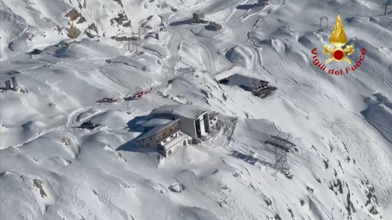 (foto dai vigili del fuoco, via LaPresse)