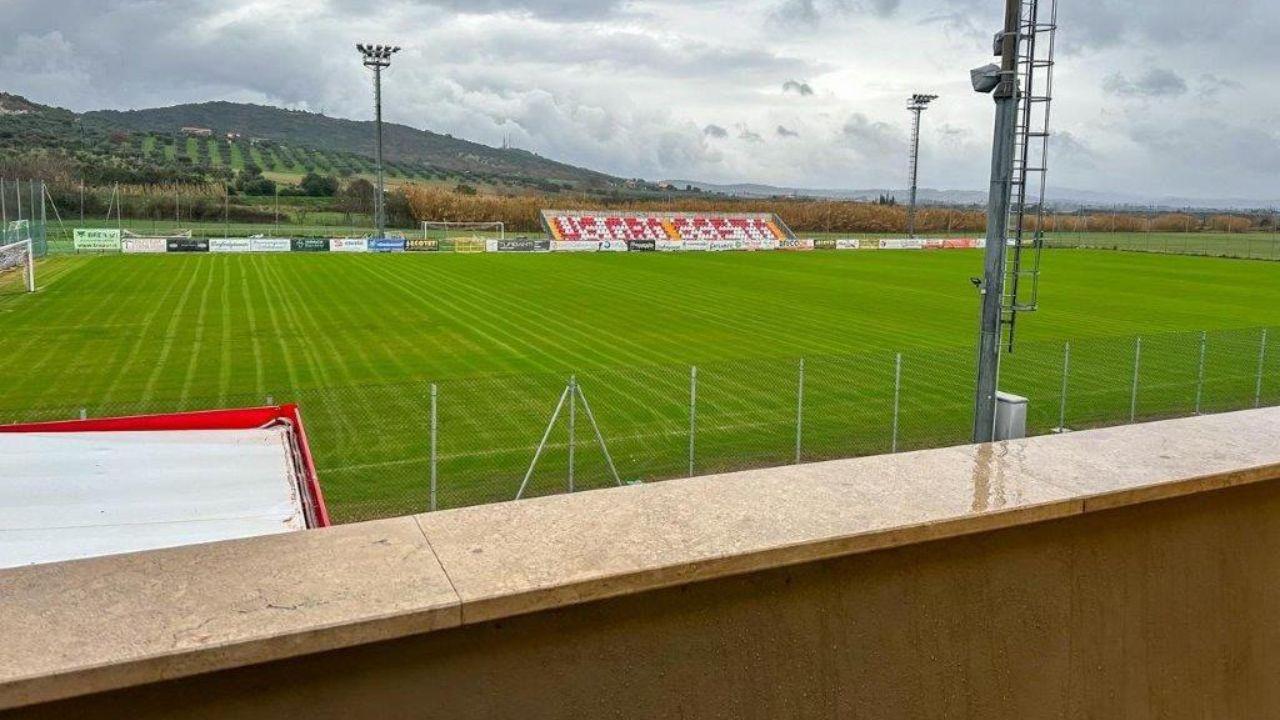 “Guerra” per il centro sportivo fra la capolista di Serie D e il Comune. La società: «Ora faremo ricorso»