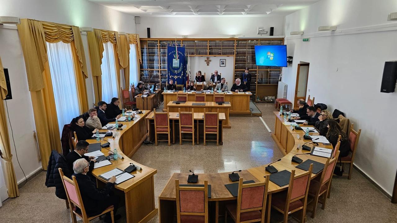 Tempio, approvato il Puc dopo anni di attesa: ma le opposizioni lo bocciano