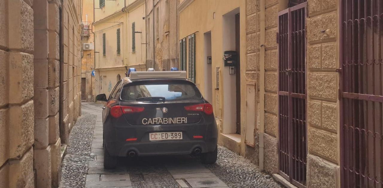 Ragazza sequestrata, torturata e filmata a Sassari, indaga la procura distrettuale antimafia