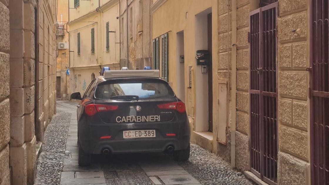 Ragazza sequestrata, torturata e filmata a Sassari, indaga la procura distrettuale antimafia