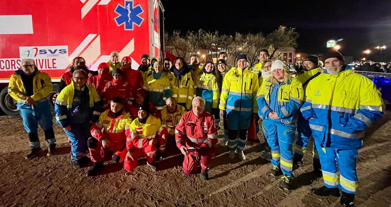 Alcuni dei soccorritori in servizio a Livorno per San Silvestro 