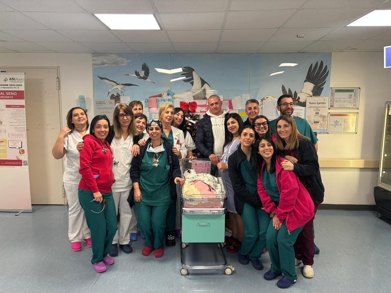 Sono due bambine l’ultima nata del 2025 e la prima del 2026 all’ospedale di Nuoro