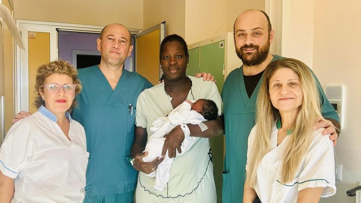 Si chiama Abdoul Aziz Gueye il primo nato in Gallura