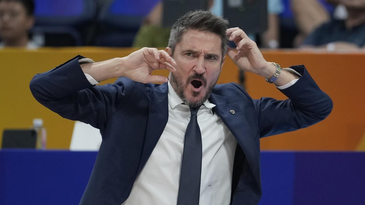 
	<strong>Gianmarco Pozzecco</strong>

