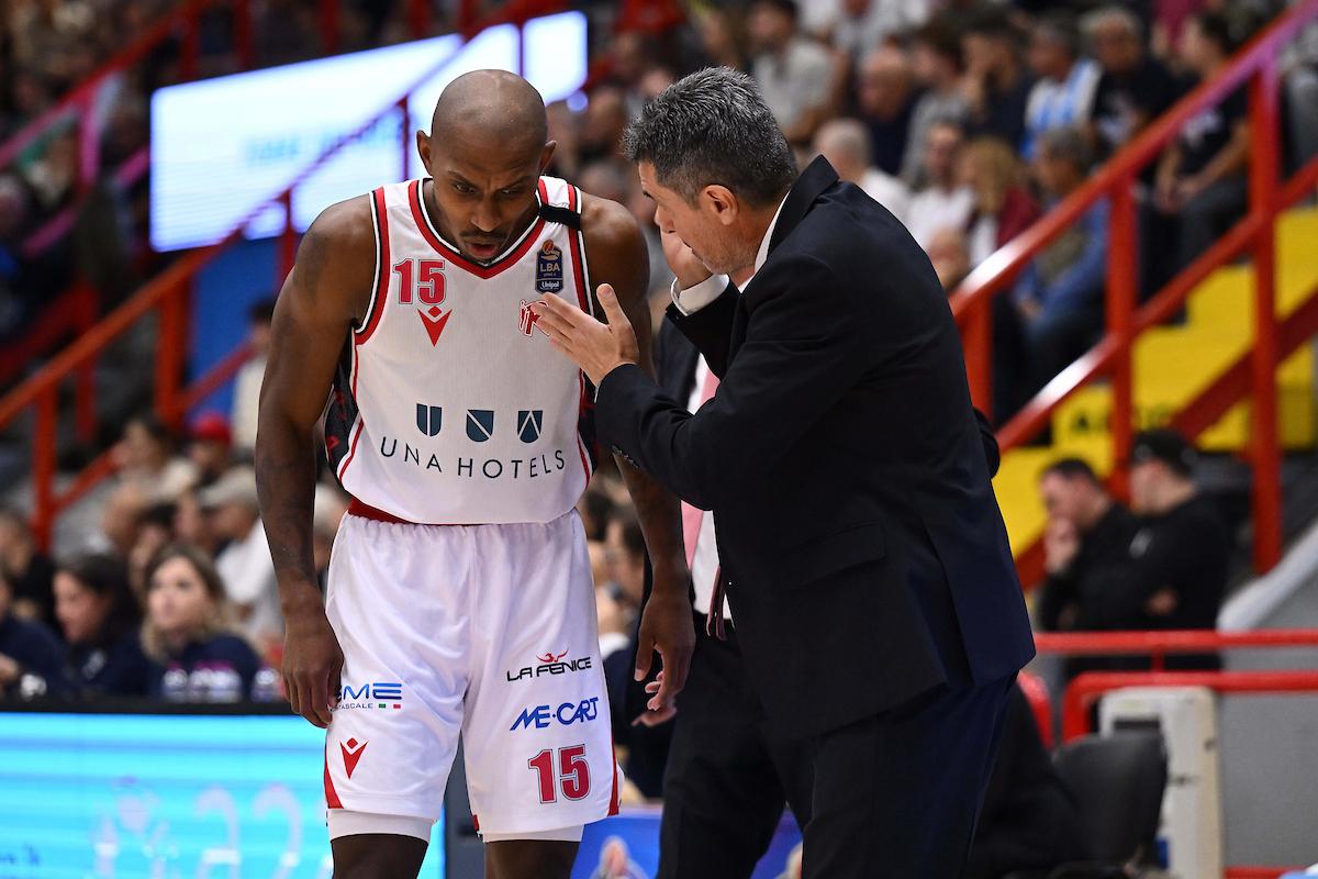 Pallacanestro Reggiana, la Fortitudo all’assalto di Jamar Smith: la Una Hotels è pronta a trattare