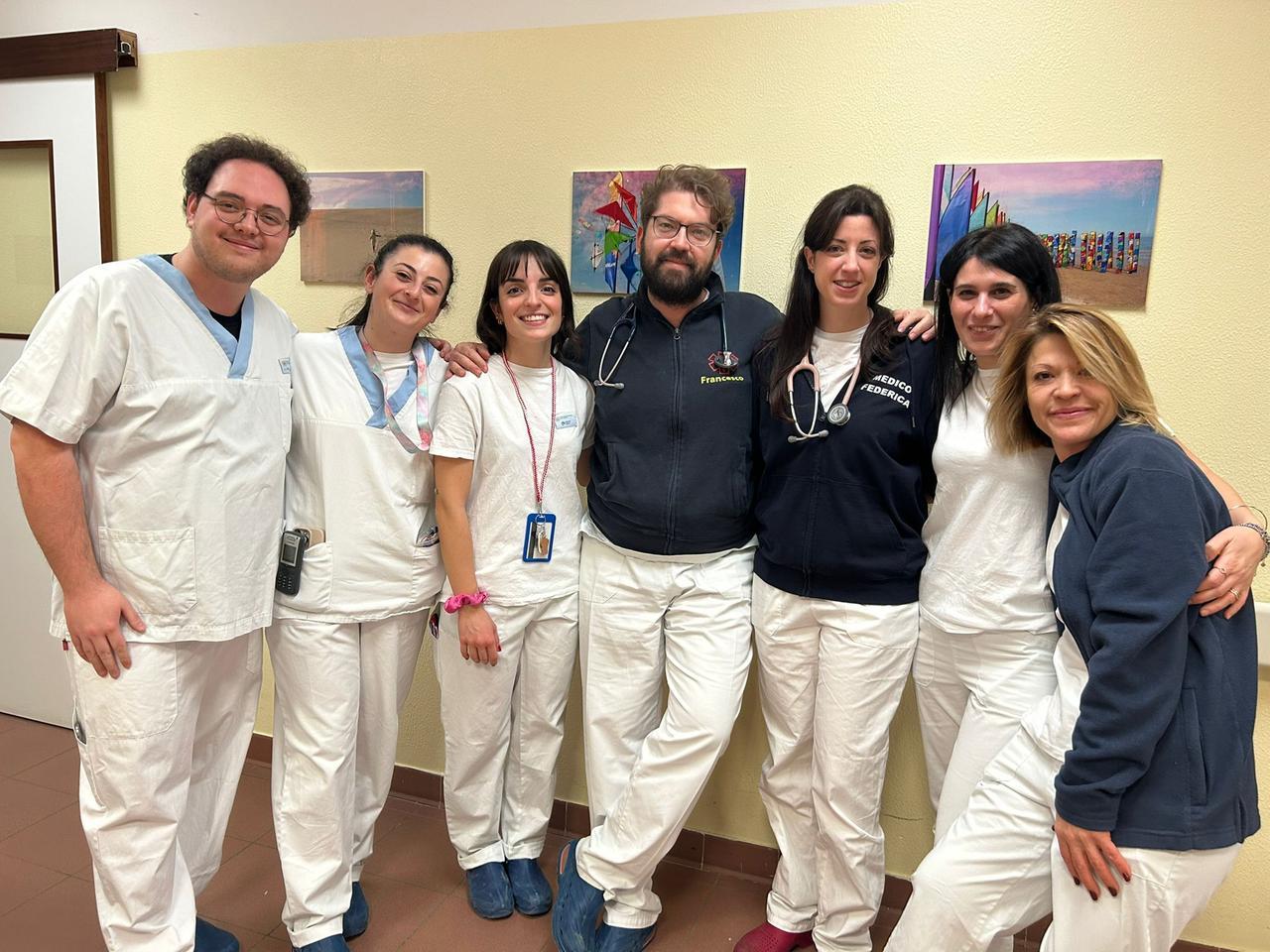 Infermieri a Reggio Emilia: il volto umano che veglia sulla città 365 giorni l'anno