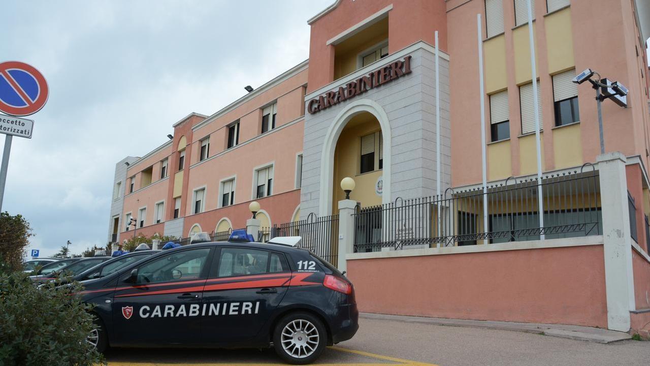 Travolge con l’auto un trentunenne: investitore in fuga – che cosa sappiamo