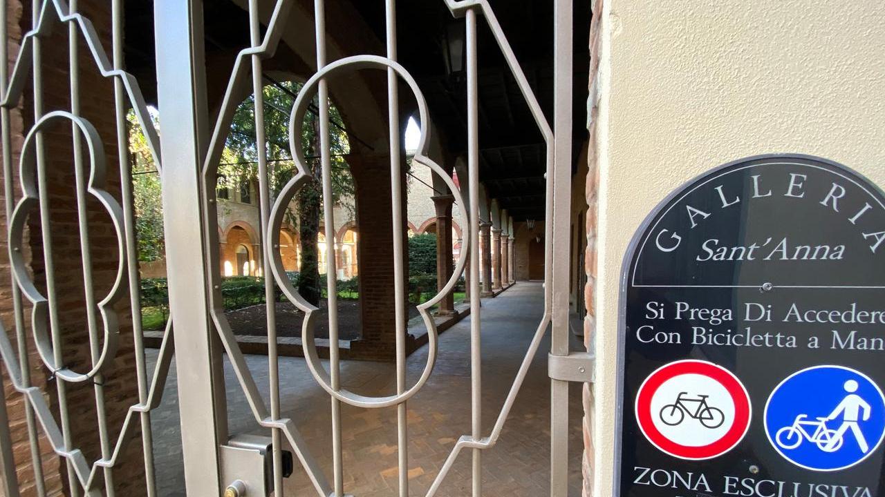 Chiostro “proibito” in corso Giovecca a Ferrara, i giudici danno ragione ai condòmini