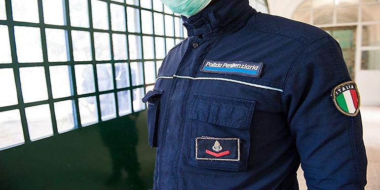 Polizia penitenziaria: al via la sperimentazione dello spray urticante in carcere