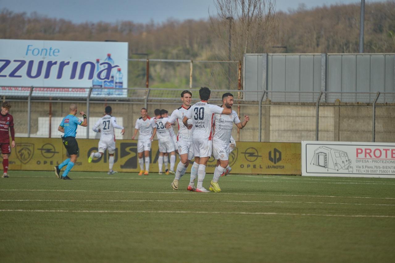 La Torres ritrova la vittoria dopo 4 mesi, i rossoblù battono il Pontedera 3-1