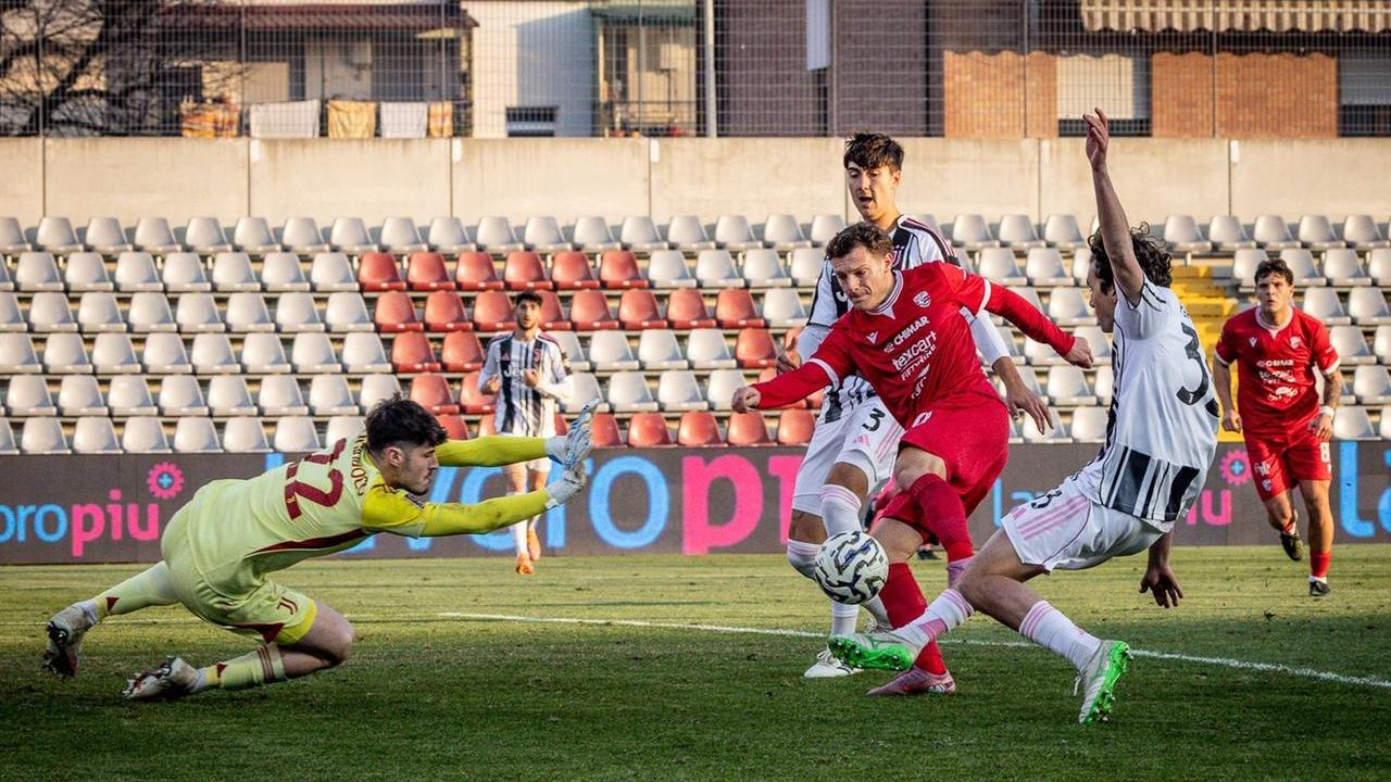 Juventus Next Gen-Carpi: un'occasione (foto Daniele Lugli)