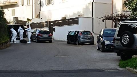 Per paura di essere aggredito dal figlio della compagna si butta dal balcone, è grave: ecco cosa sappiamo